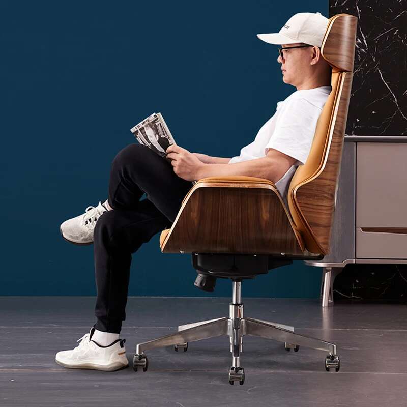 人間工学に基づいたハイエンドの革製オフィスチェア,コンピュー - Office Furniture High End のレビューと価格