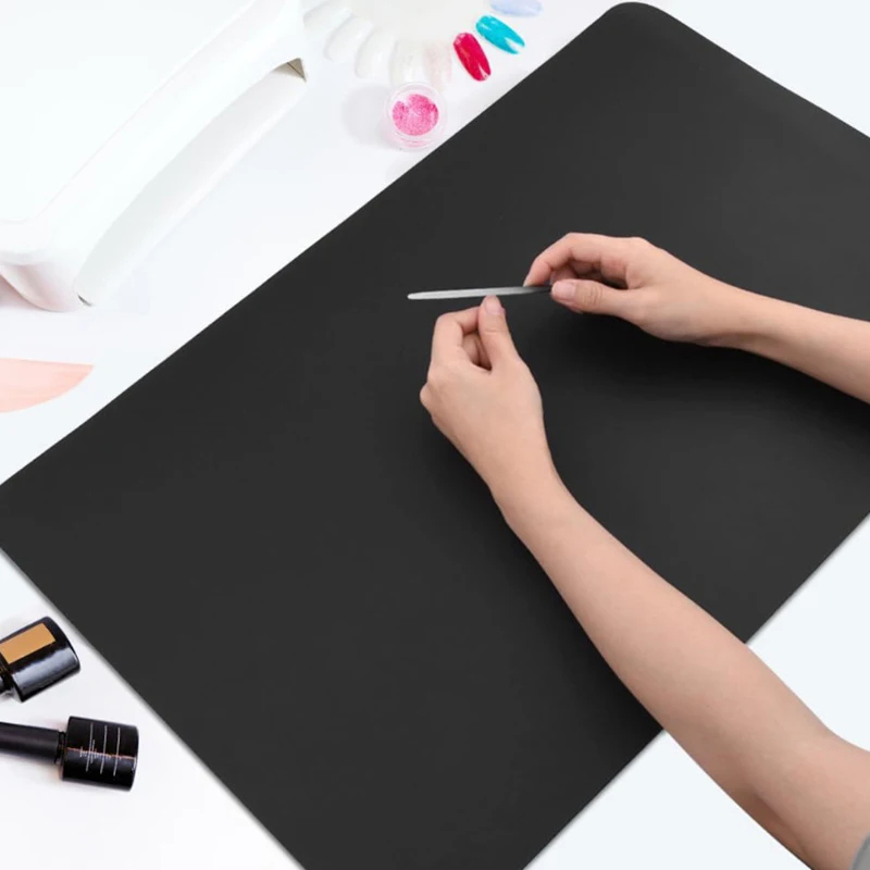 柔らかく折りたたみ可能なテーブルマット – 防水、傷つきにく - Office Furniture Table のレビューと価格
